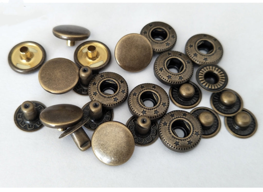 Vauissi 环保服装辅料金属铜质圆形四合扣暗扣