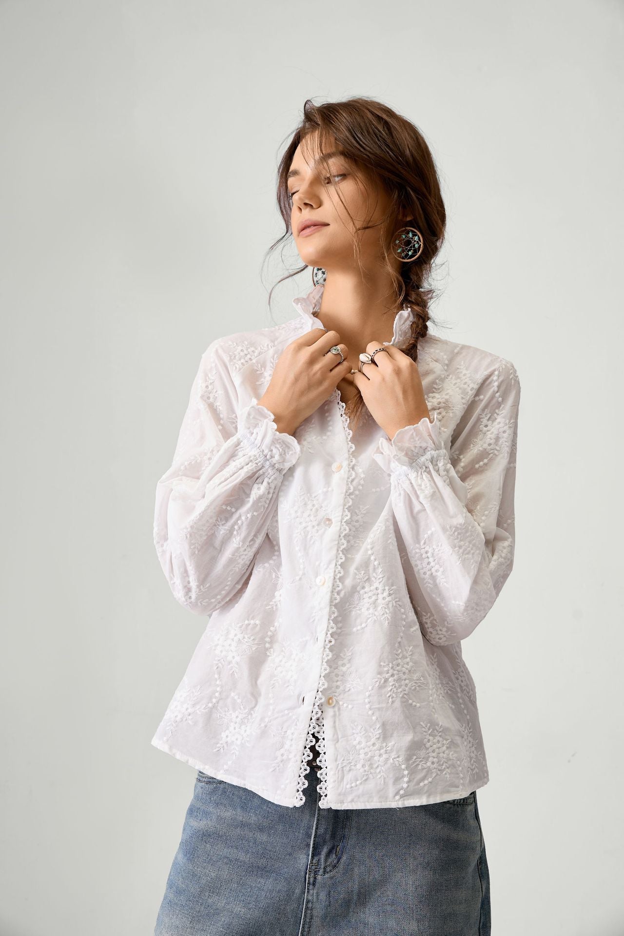 Vauissi stand-collar lace white shirt